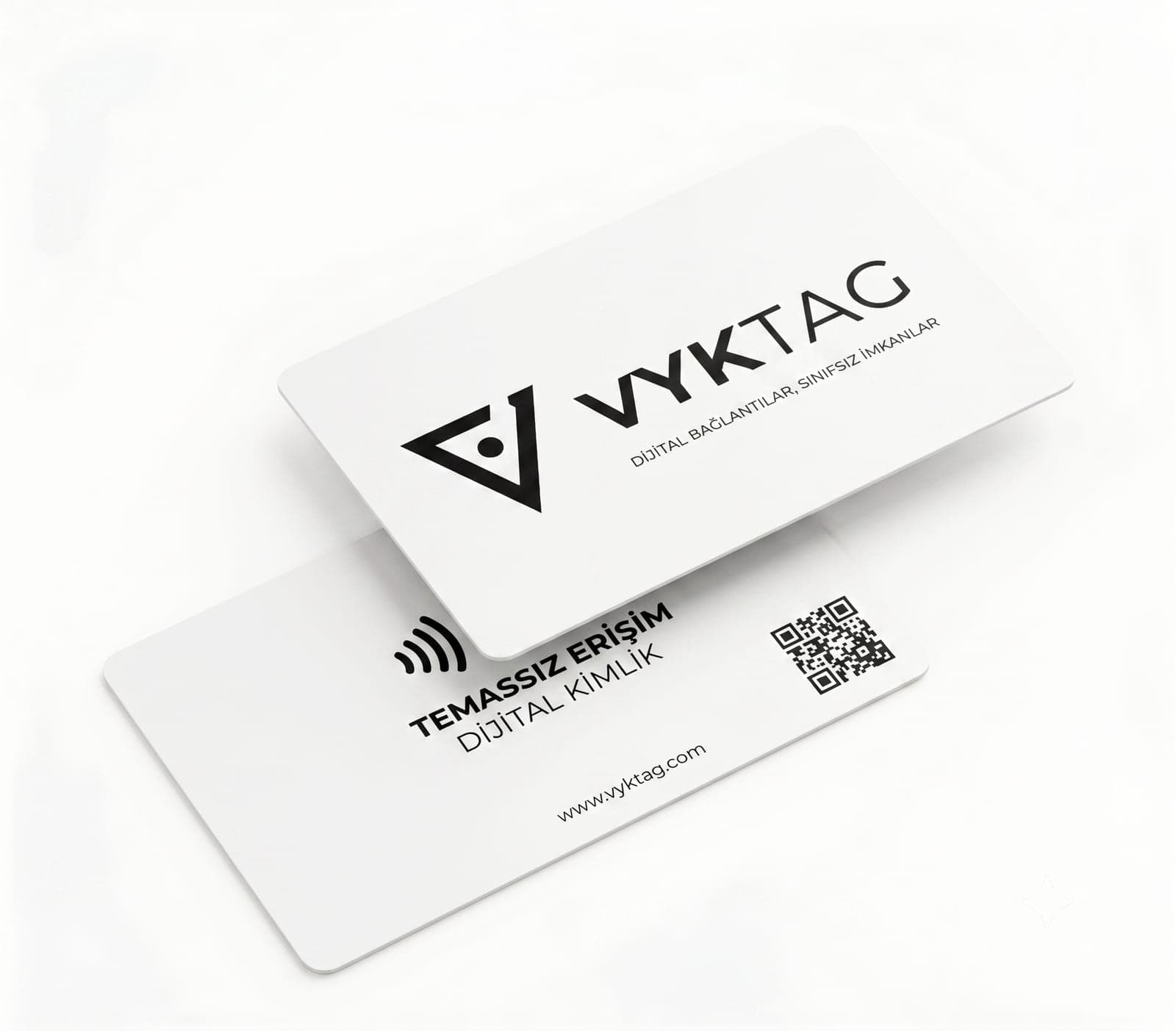 VYKTag Kart — beyaz kart, siyah baskı, VYKTag baskılı; ön ve arka yüz